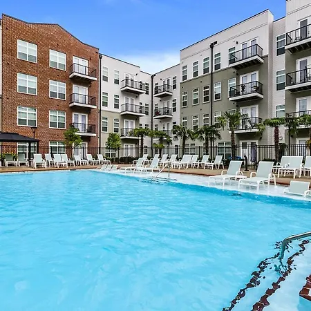 Pelicanstay At Nola Mid City